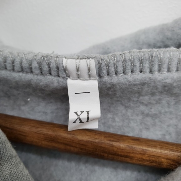 Womens XL Hoodie Sweatshirt Miami City Graphic Pullover Gray Kangaroo Pocket - Picture 9 of 14